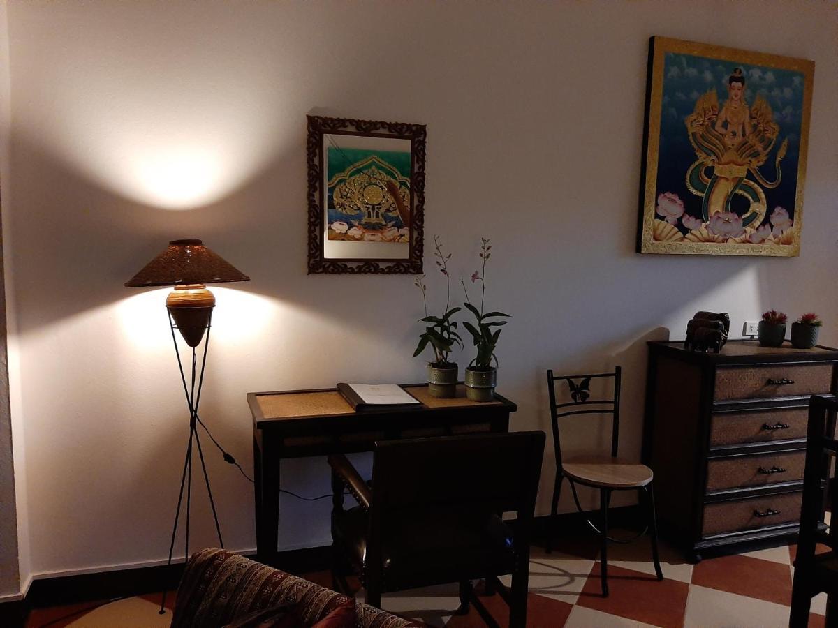 Liam'S Guesthouse Adults Only Chiang Mai Eksteriør bilde