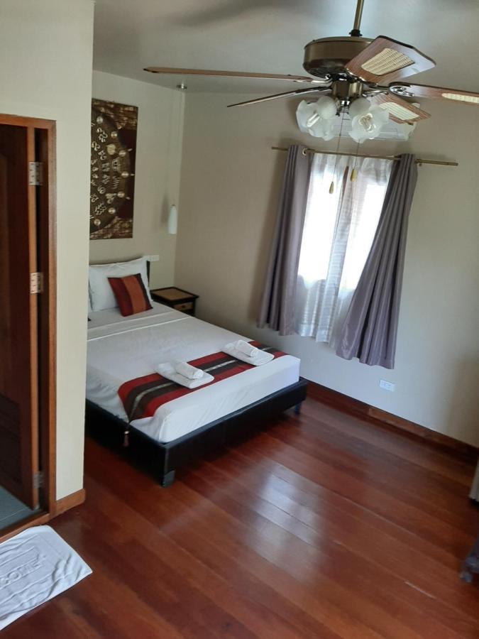 Liam'S Guesthouse Adults Only Chiang Mai Eksteriør bilde