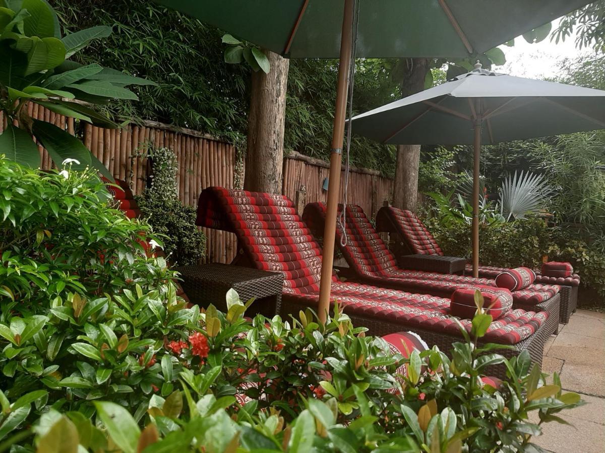 Liam'S Guesthouse Adults Only Chiang Mai Eksteriør bilde